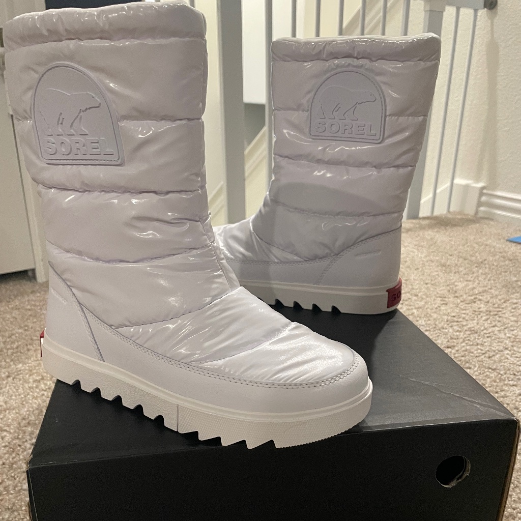 Sorel Joan Of Artic Next Lite Mid Puffy